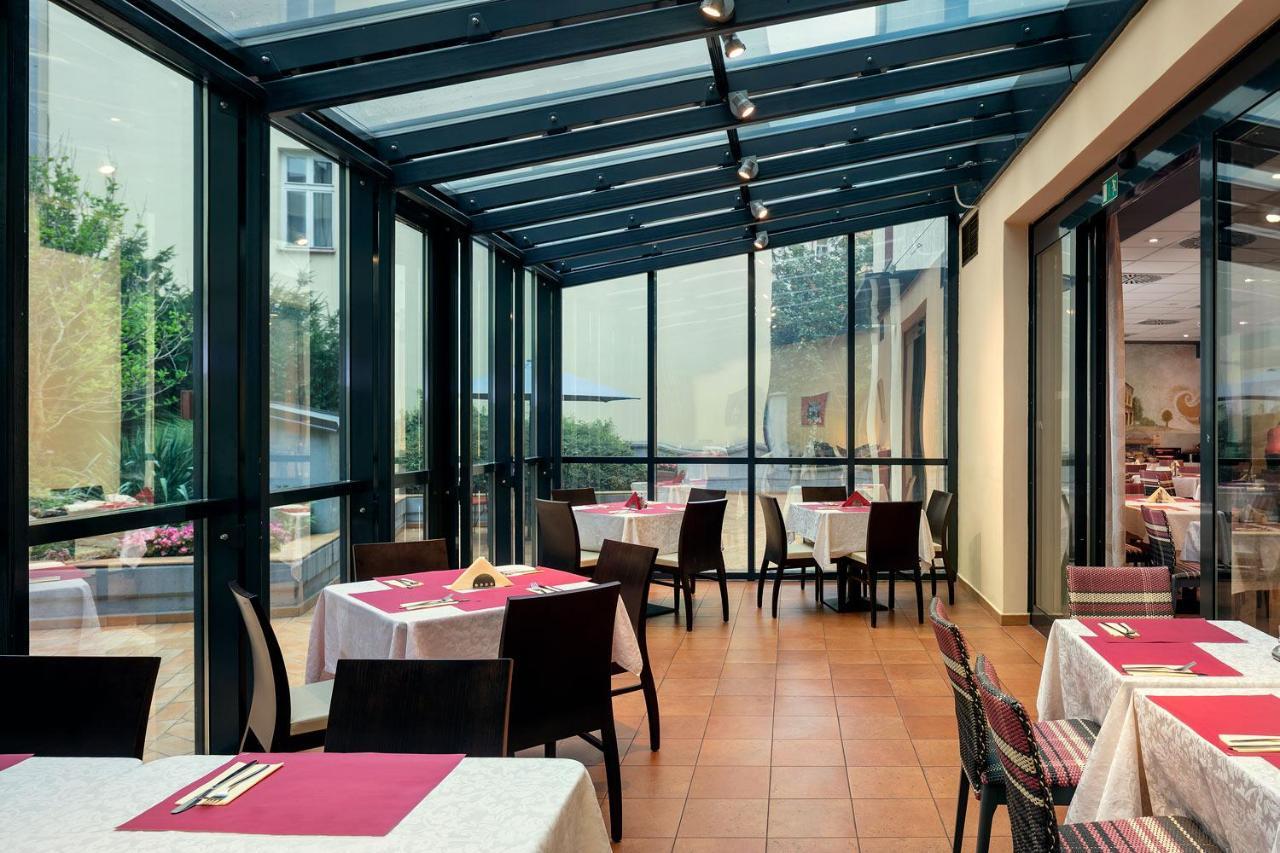 Otel Roma