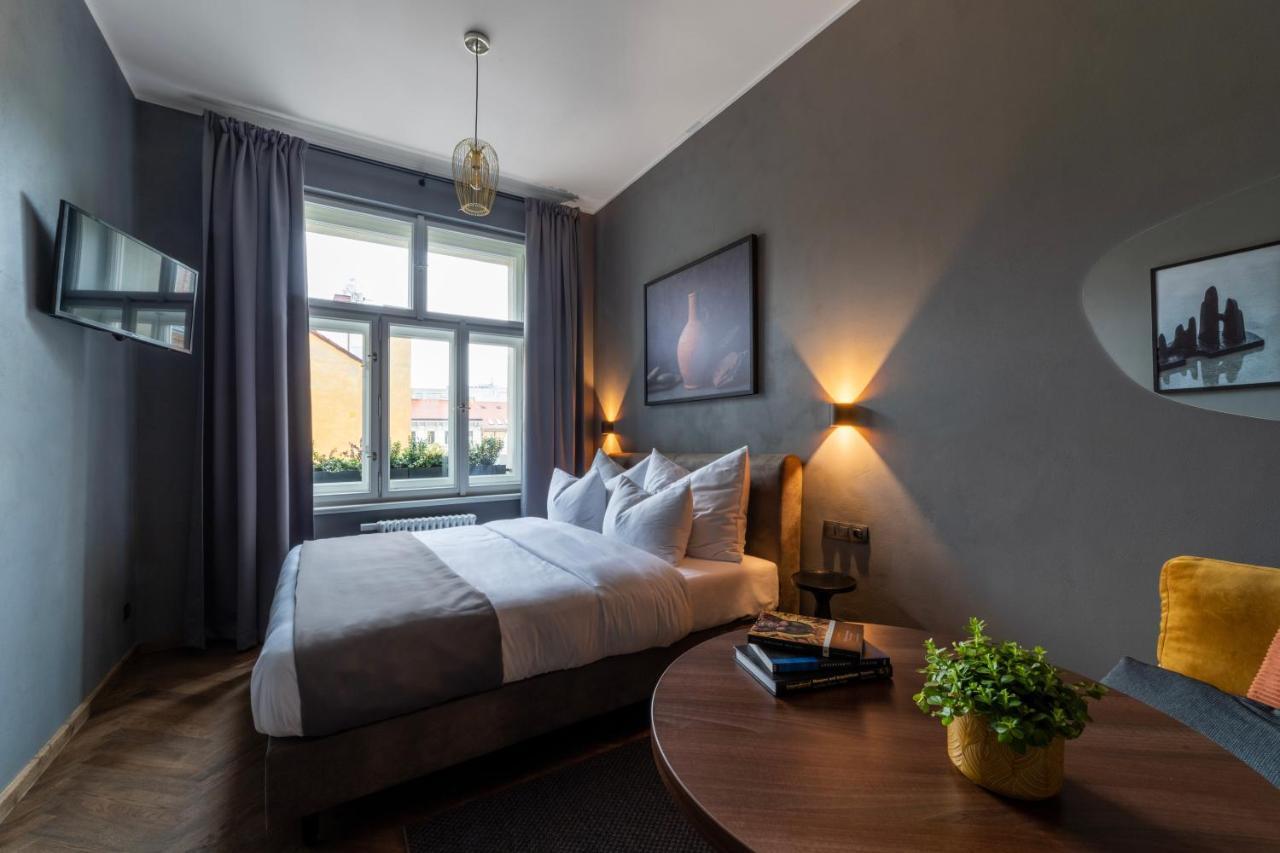 Hotel The Viaduct - & Prague