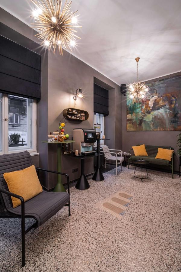 The Viaduct - & 4* Prague