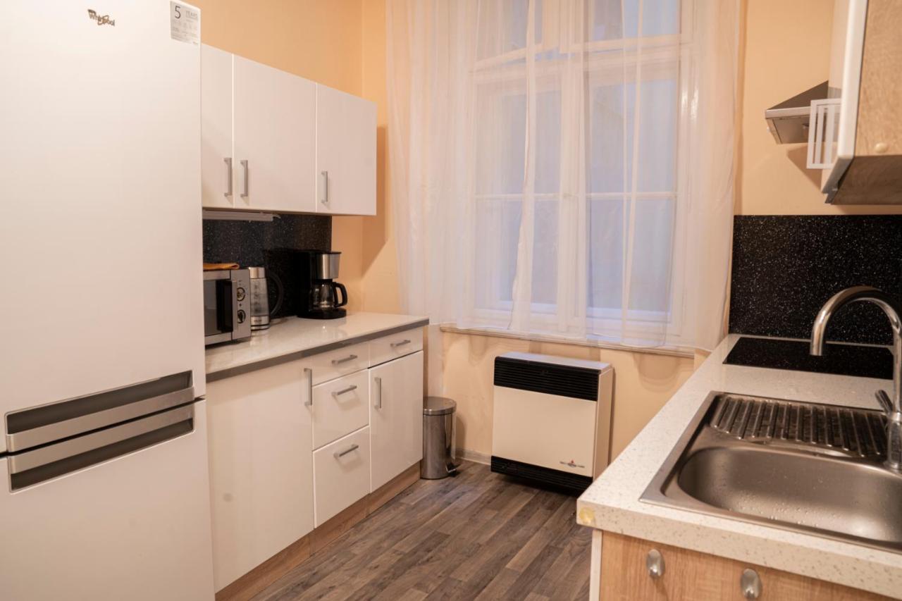 Helen Homestay Vaclavske Namesti * Prague