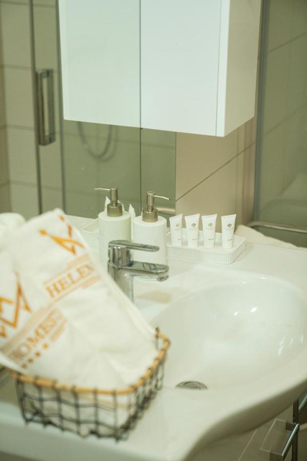 Helen Homestay Vaclavske Namesti Apartment Prague