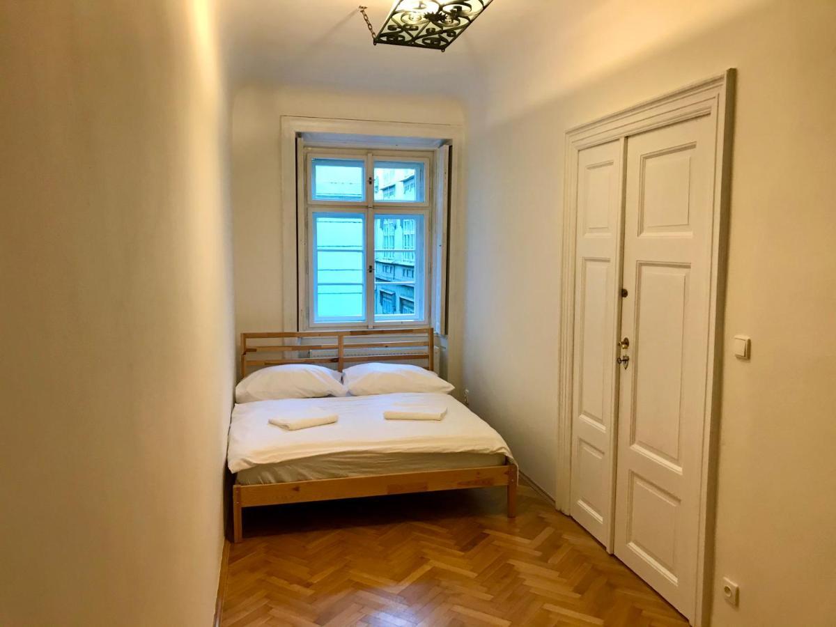 Appartement Kristian's Old Town Sq.