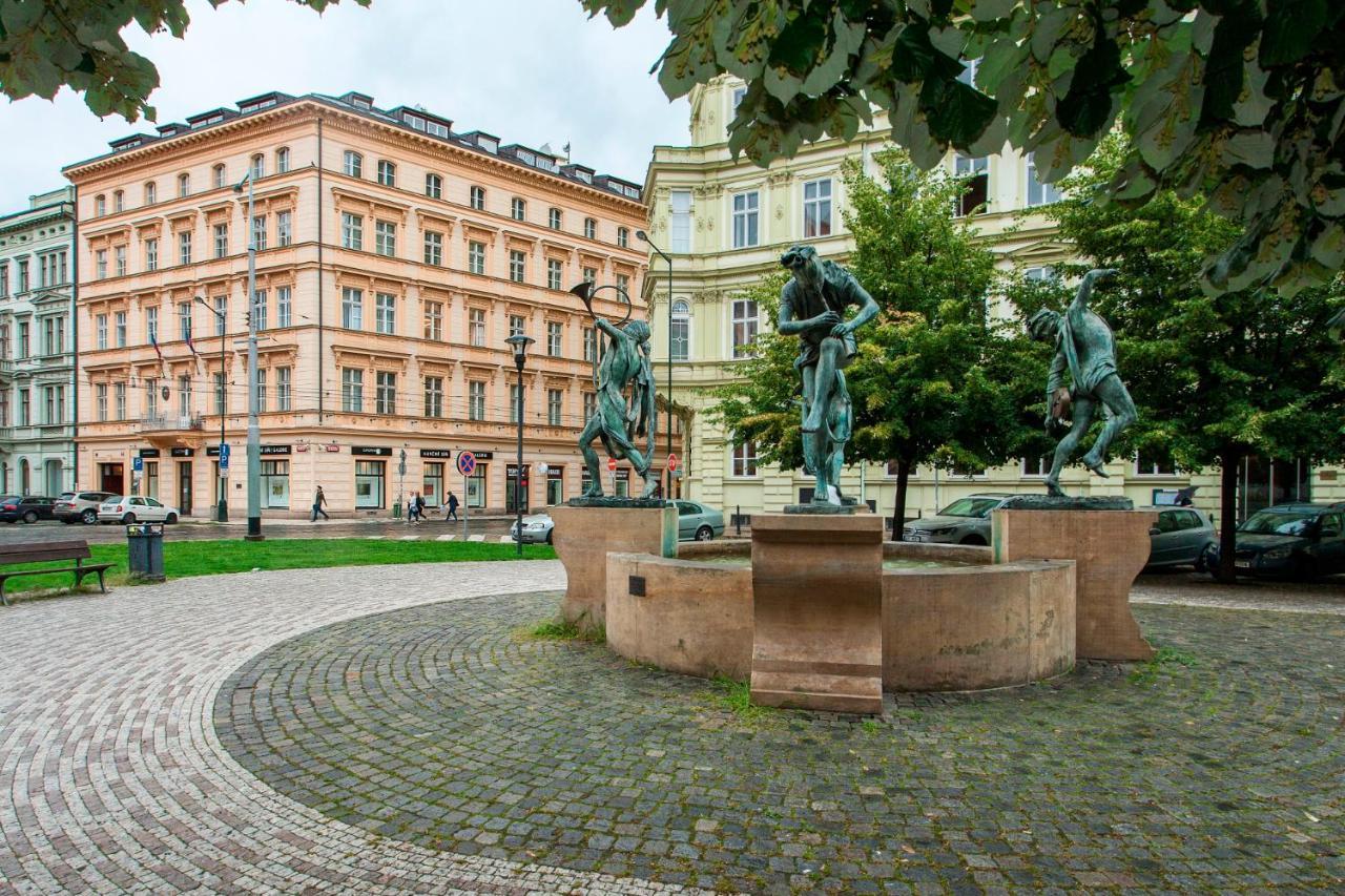 Days - Modern - New Town Apartment Prague