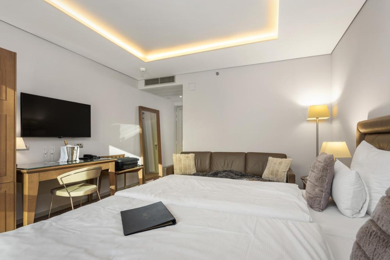 Royal Hotel 4*