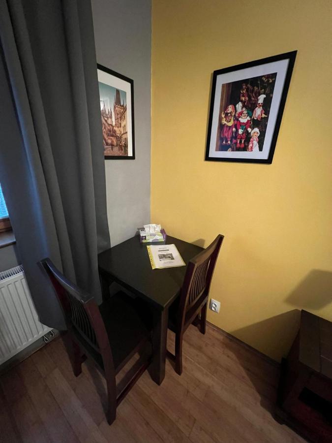 Central Studios 3* Prague