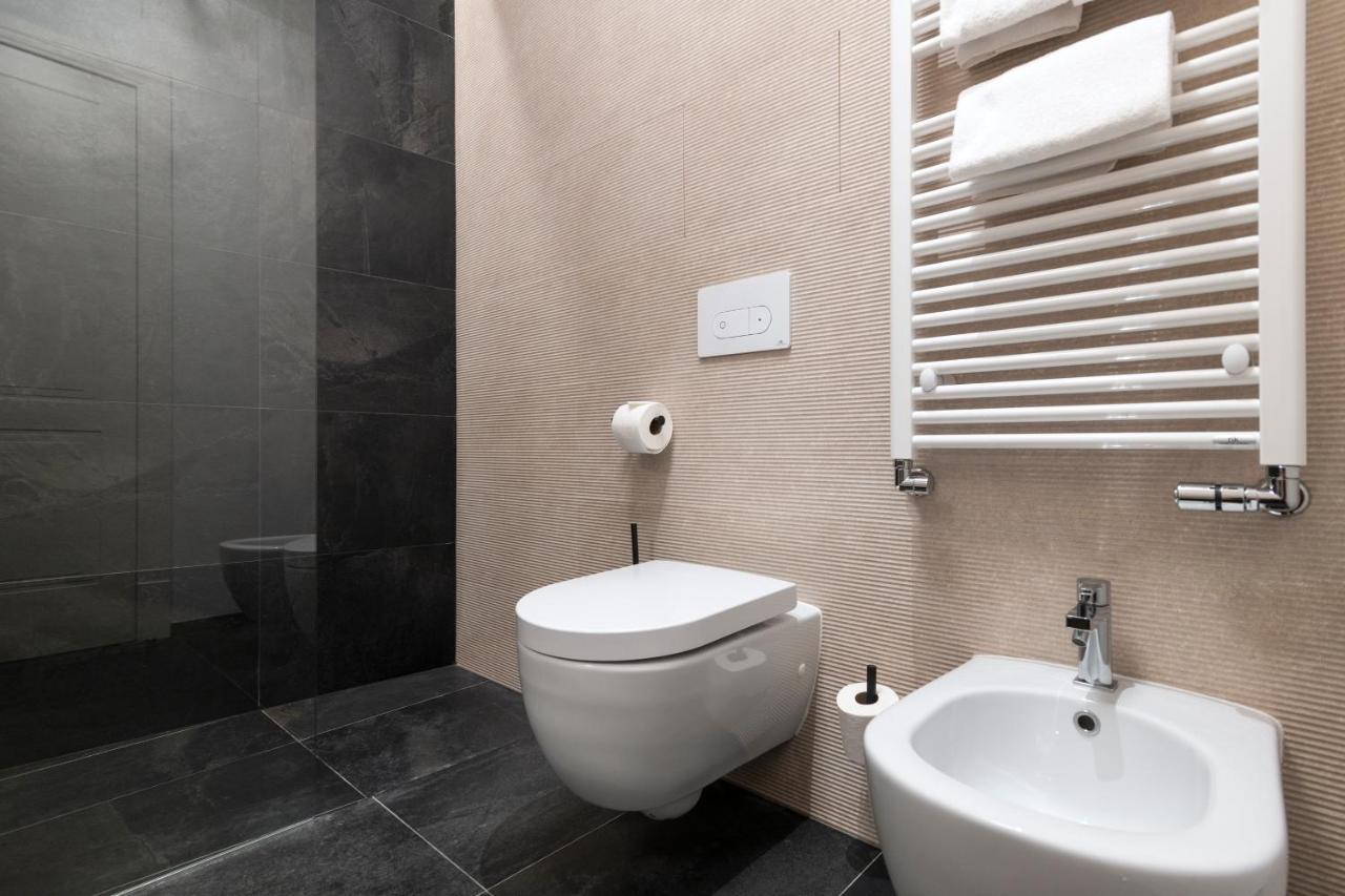 Numa Poise 4* Prag