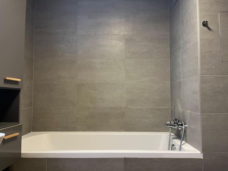 Holesovice,balkon,garaz Apartamento Praga