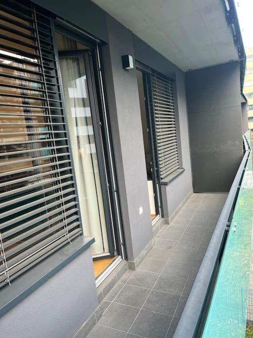 Apartamento Holesovice,balkon,garaz Praga