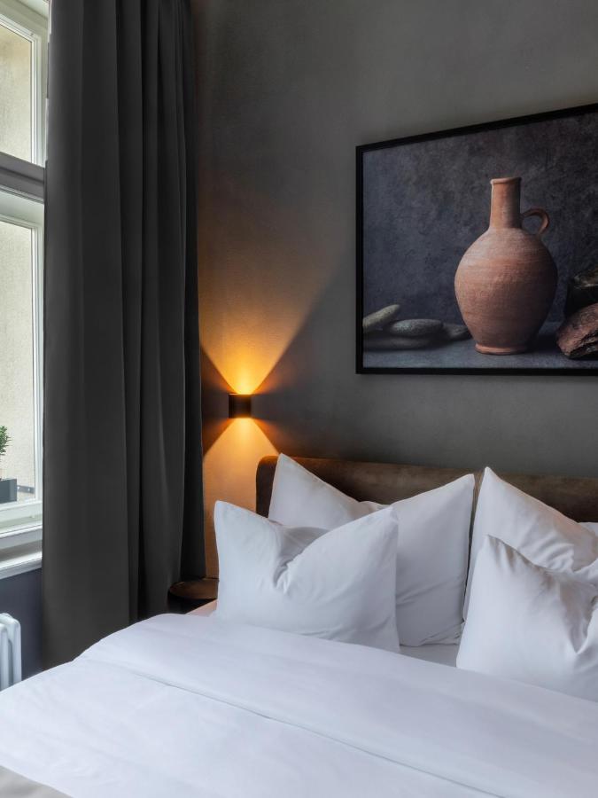 The Viaduct - & 4* Prague