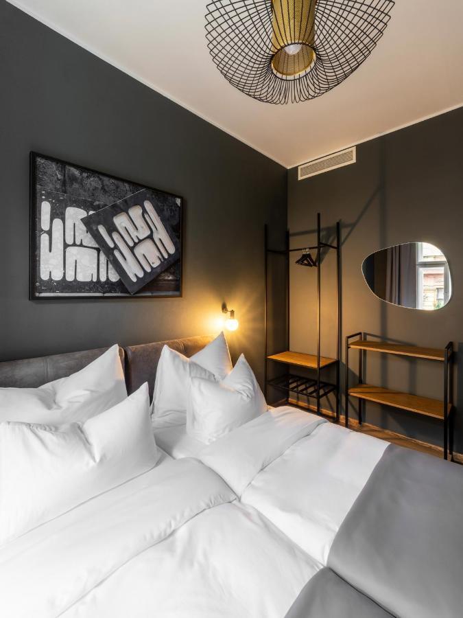 The Viaduct - & Hotel Prague