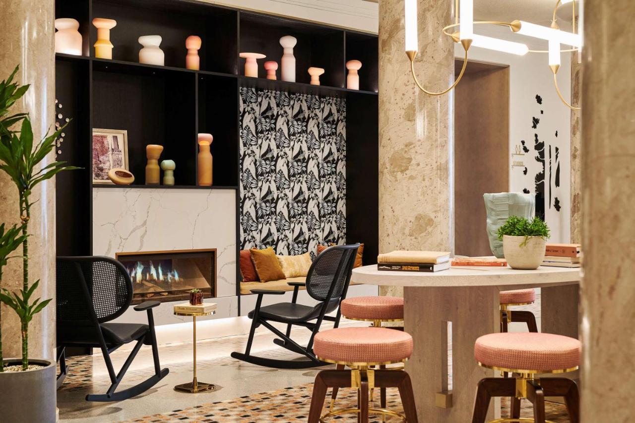 Andaz Prague, By Hyatt Praga