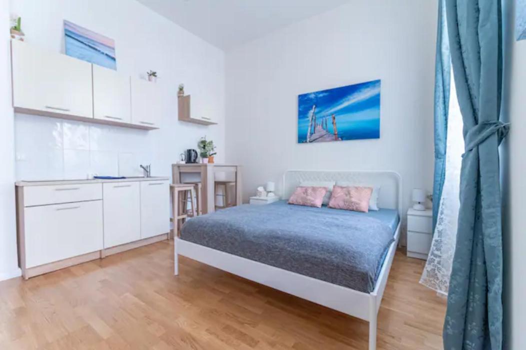 Favorite In The Center Of 1 Appartement *