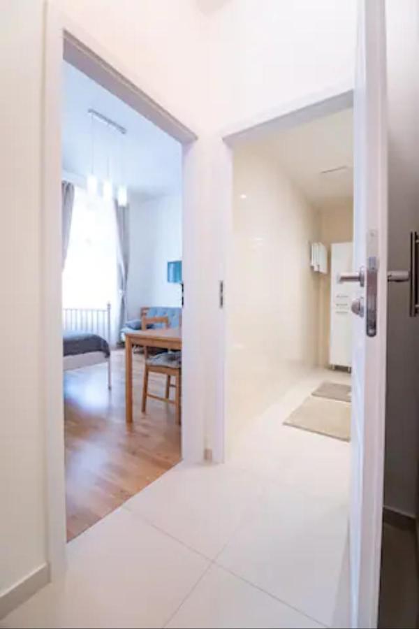 Appartement Favorite In The Center Of 1