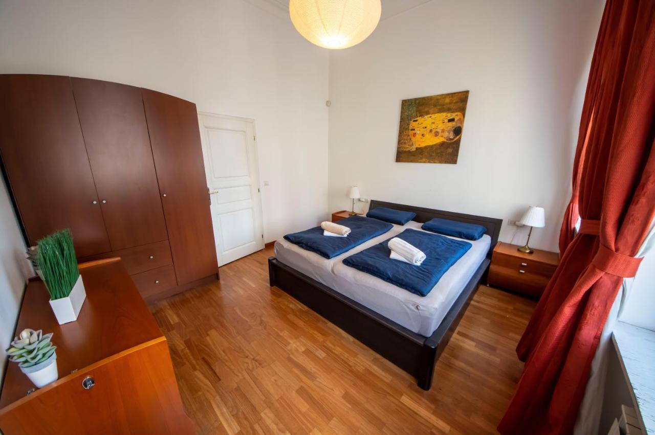 Autentic Platnerska Apartamento