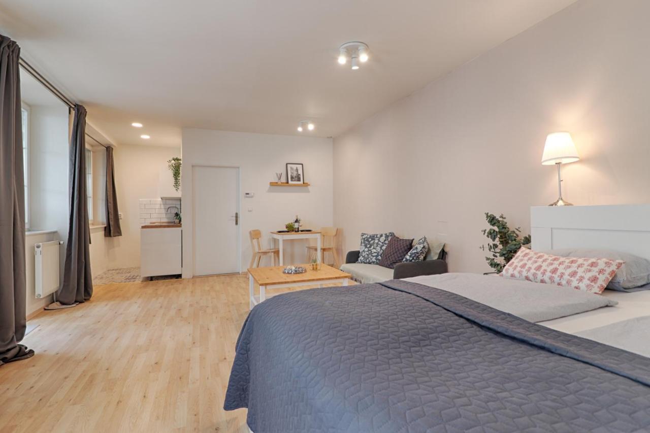 Apartamento Aparts By The Bridge *