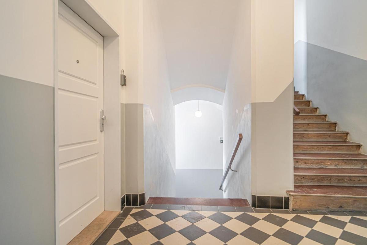 Utulny V Centru Prahy Apartment *