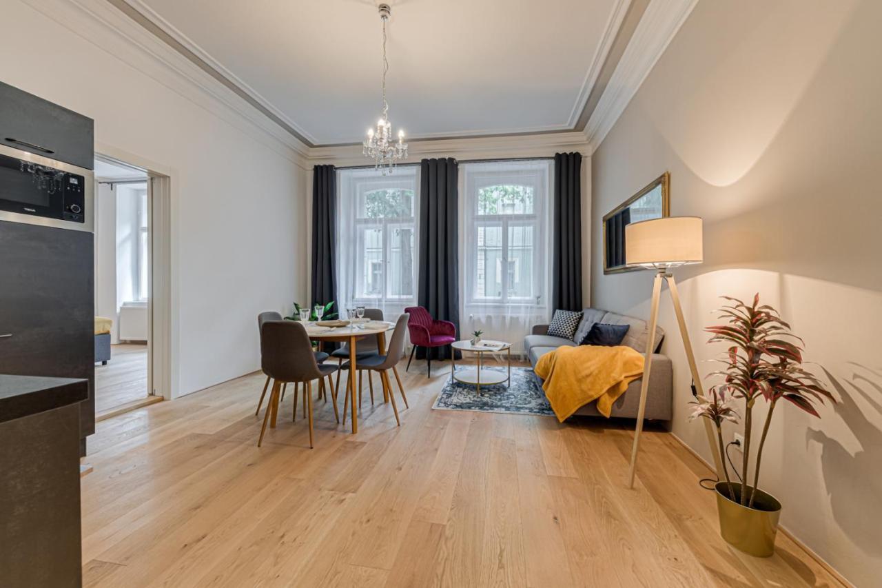 Apart Otel Kaizl Park Prag