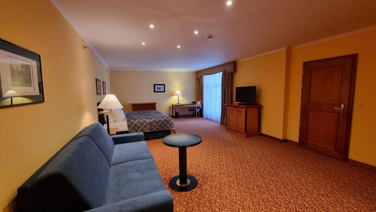 Savoy Hotel
