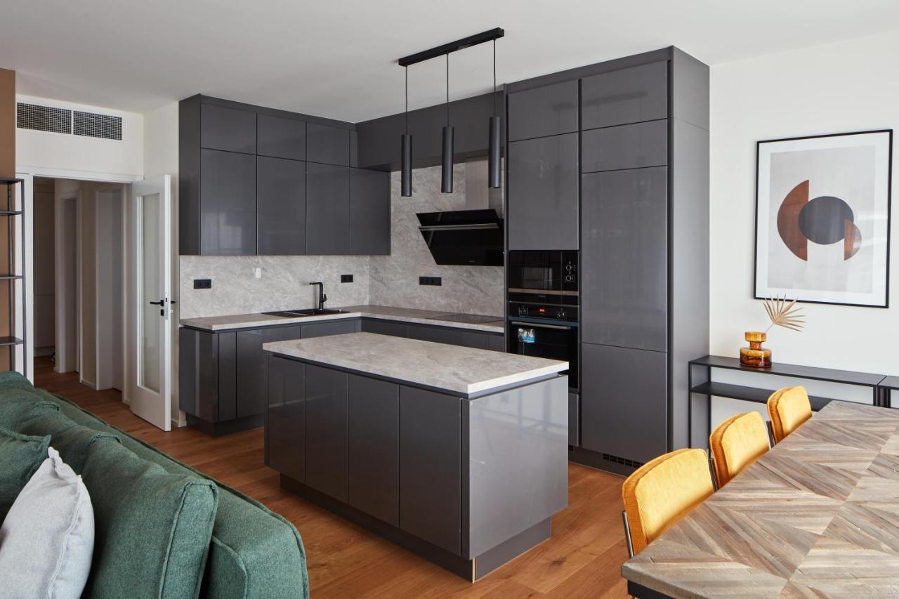 Apartamento Days - Designer Apts - Garage - Terrace - Easy Access