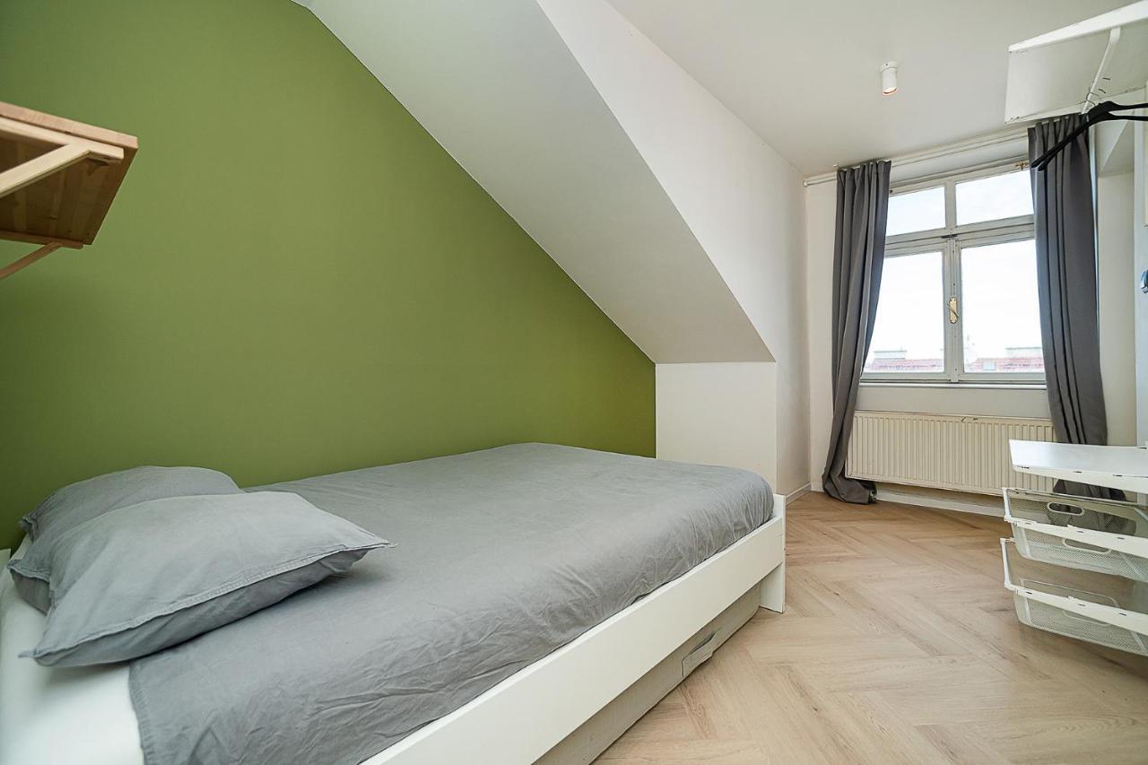 Big 4-bedroom Flat, Terrace With Great Vitkov View Apartment Prague