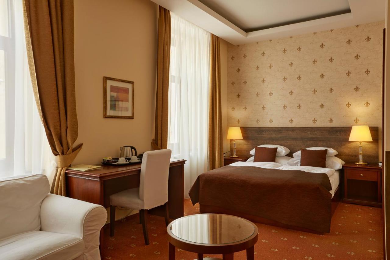 Fleur De Lis Hotel Prague