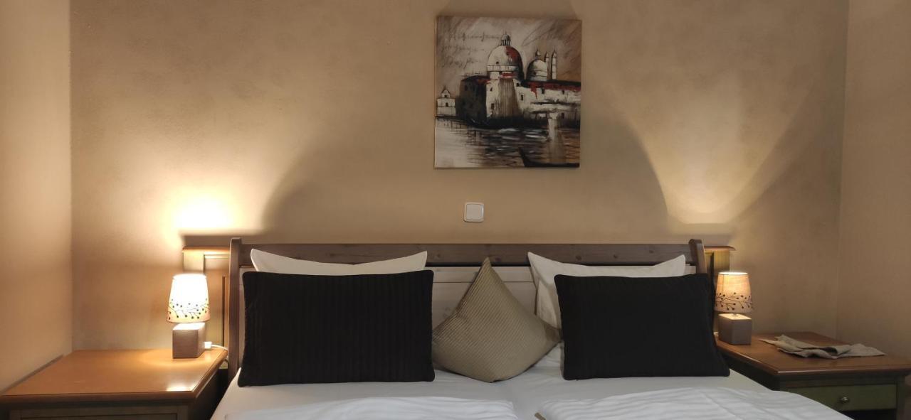 Augustus Et Otto Hotel