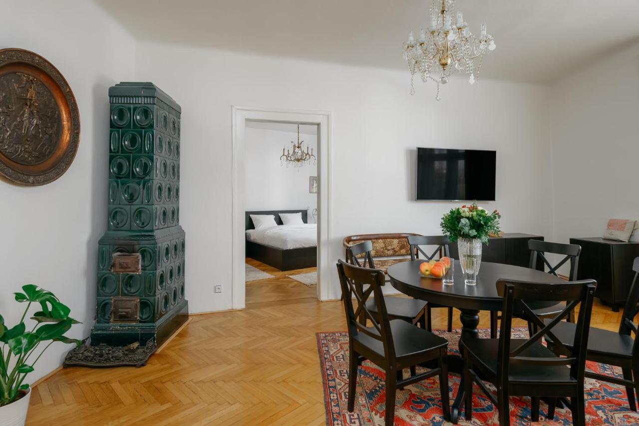 Great * Prag