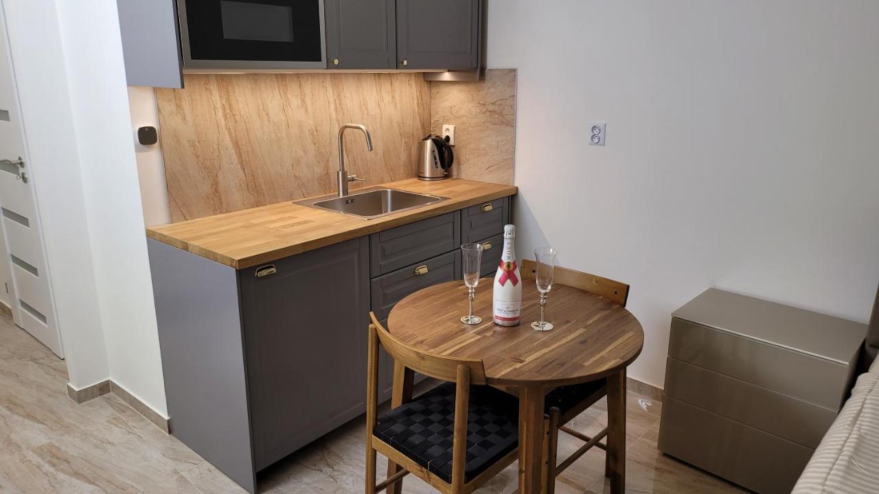 Luxusni Nedaleko Centra Appartement *