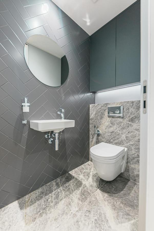 Days - Stylish With Terrace - Parking - Quiet Area Appartement *