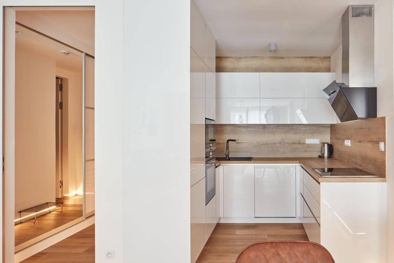 Days - Stylish With Terrace - Parking - Quiet Area Appartement Prague