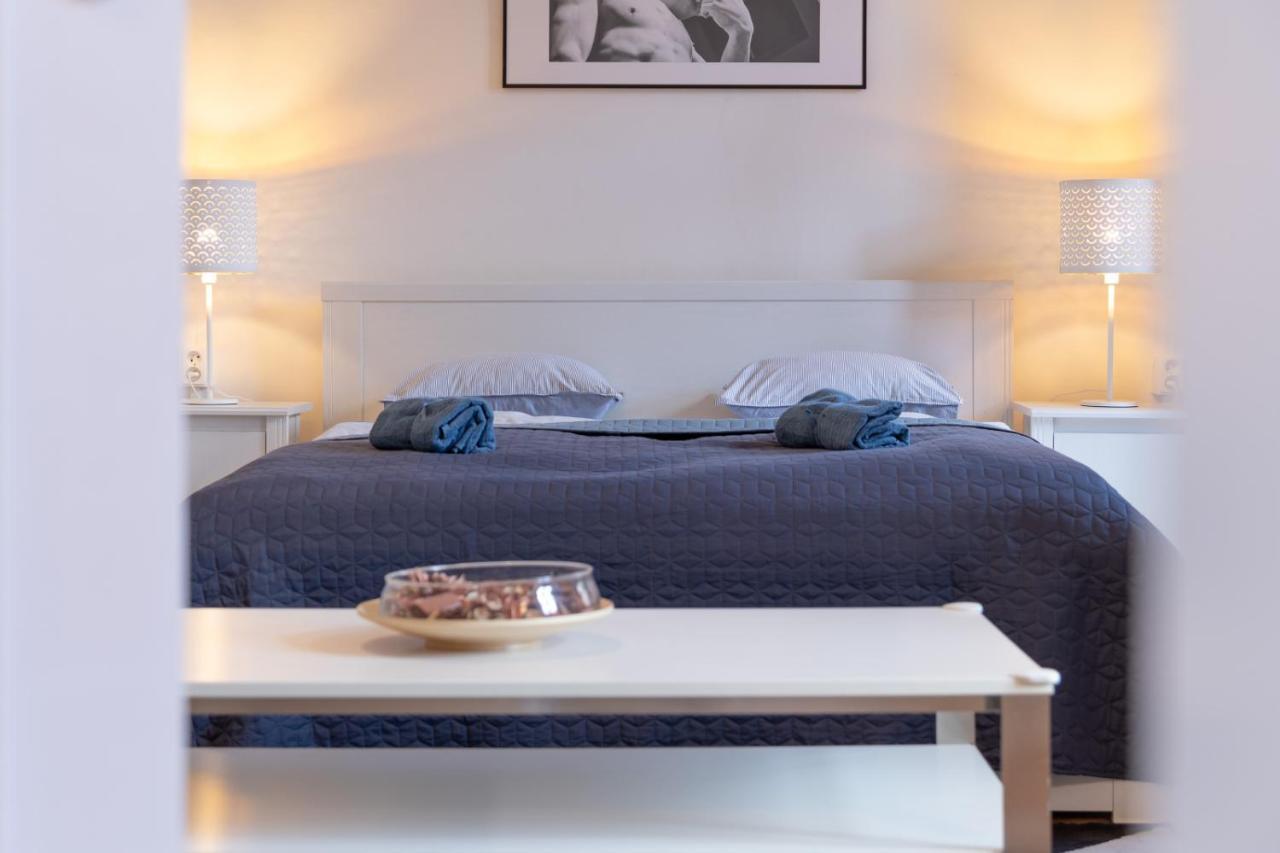 Apartamento Aparts By The Bridge Praga