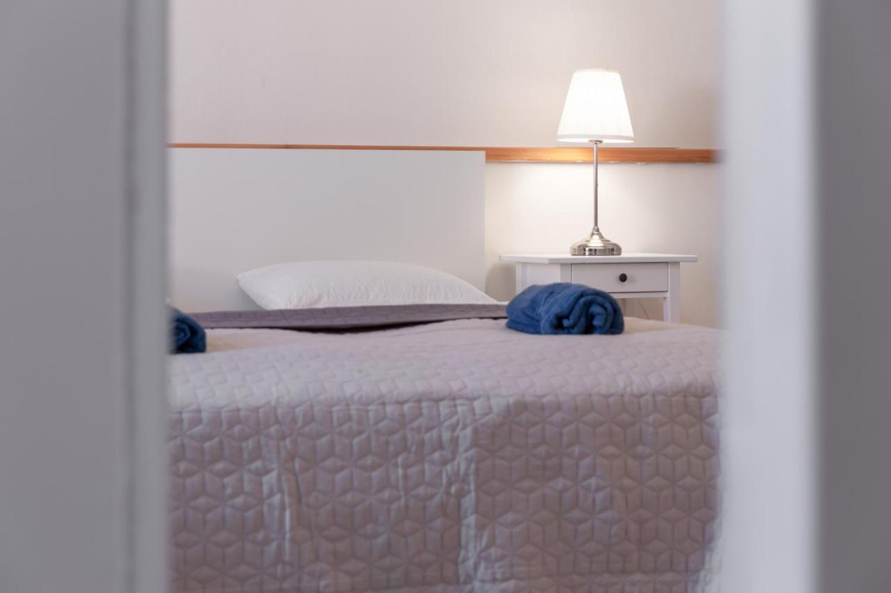 Apartamento Aparts By The Bridge Praga