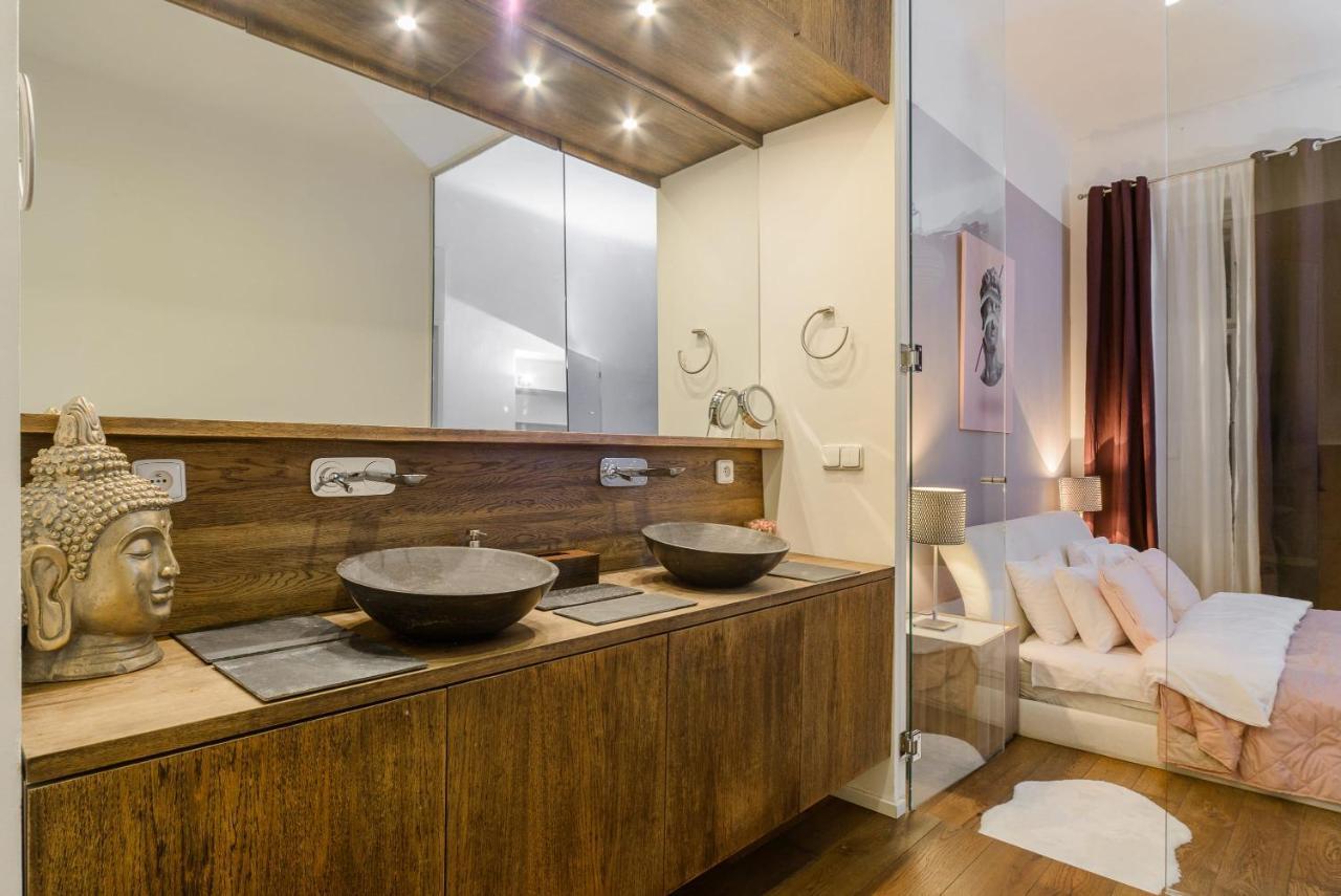 Luxury Three-room