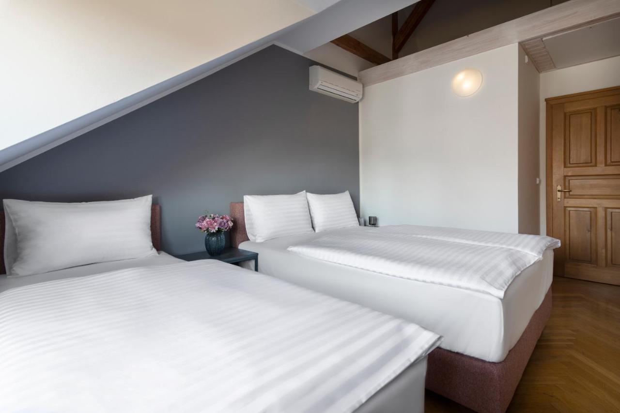 Bohemian Dreams And By Dwellfort Appart hôtel Prague