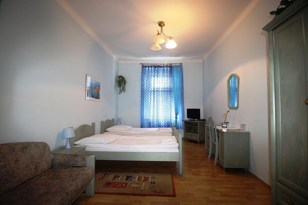 Berg Guest house 3*