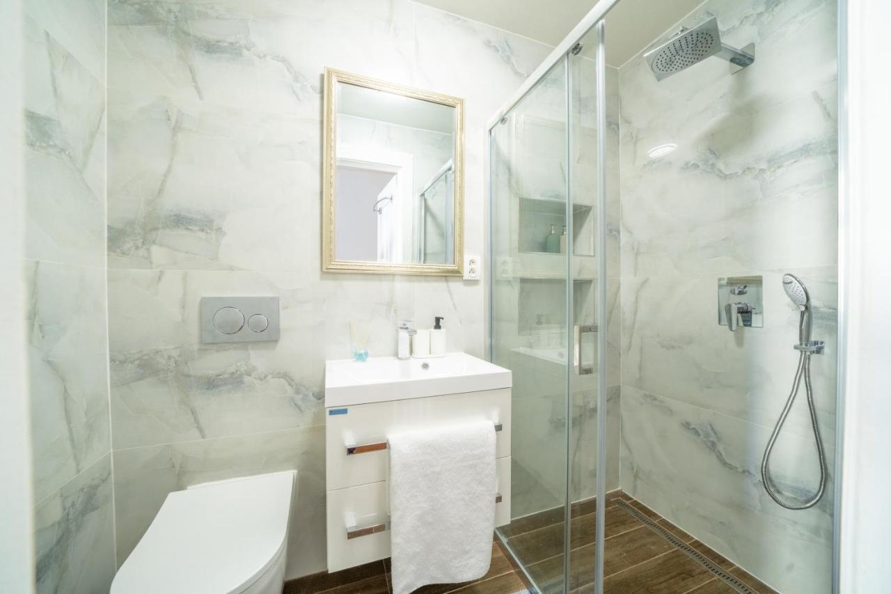Exclusive With A View Of Castle And Vltava River Apartamento *