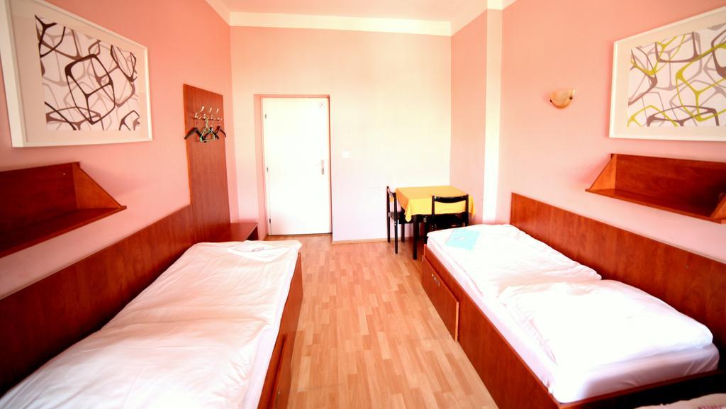 Hotel Leon 3* Prag