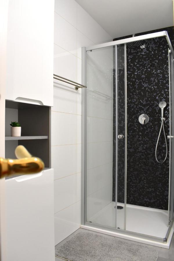 Apartment Lovely In Center Prague