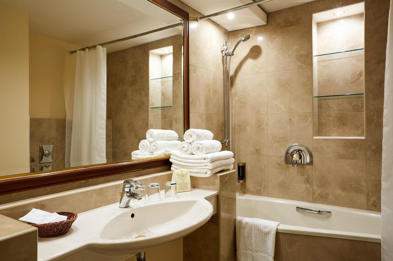 Hotel Fleur De Lis