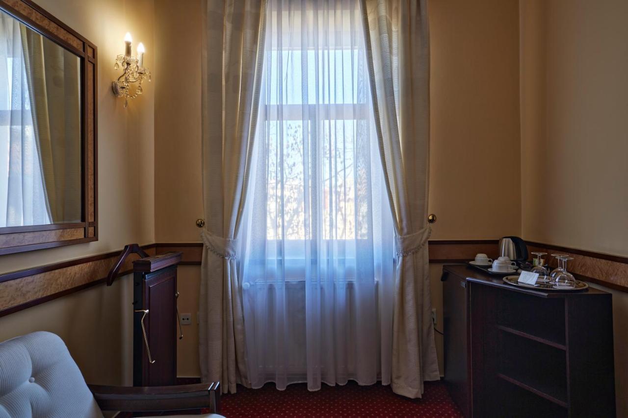 Fleur De Lis Hotel Prague
