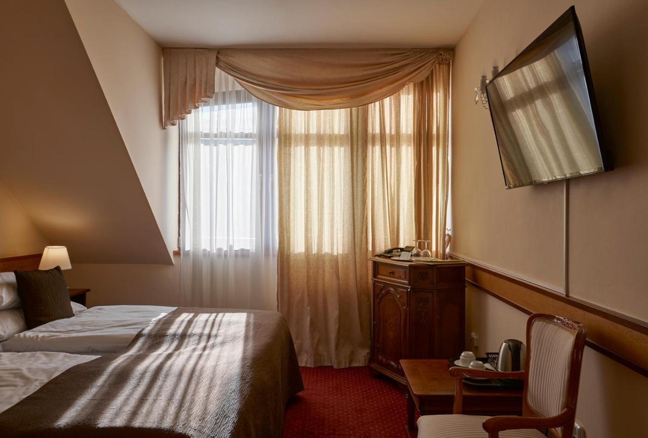 Fleur De Lis 4* Prague