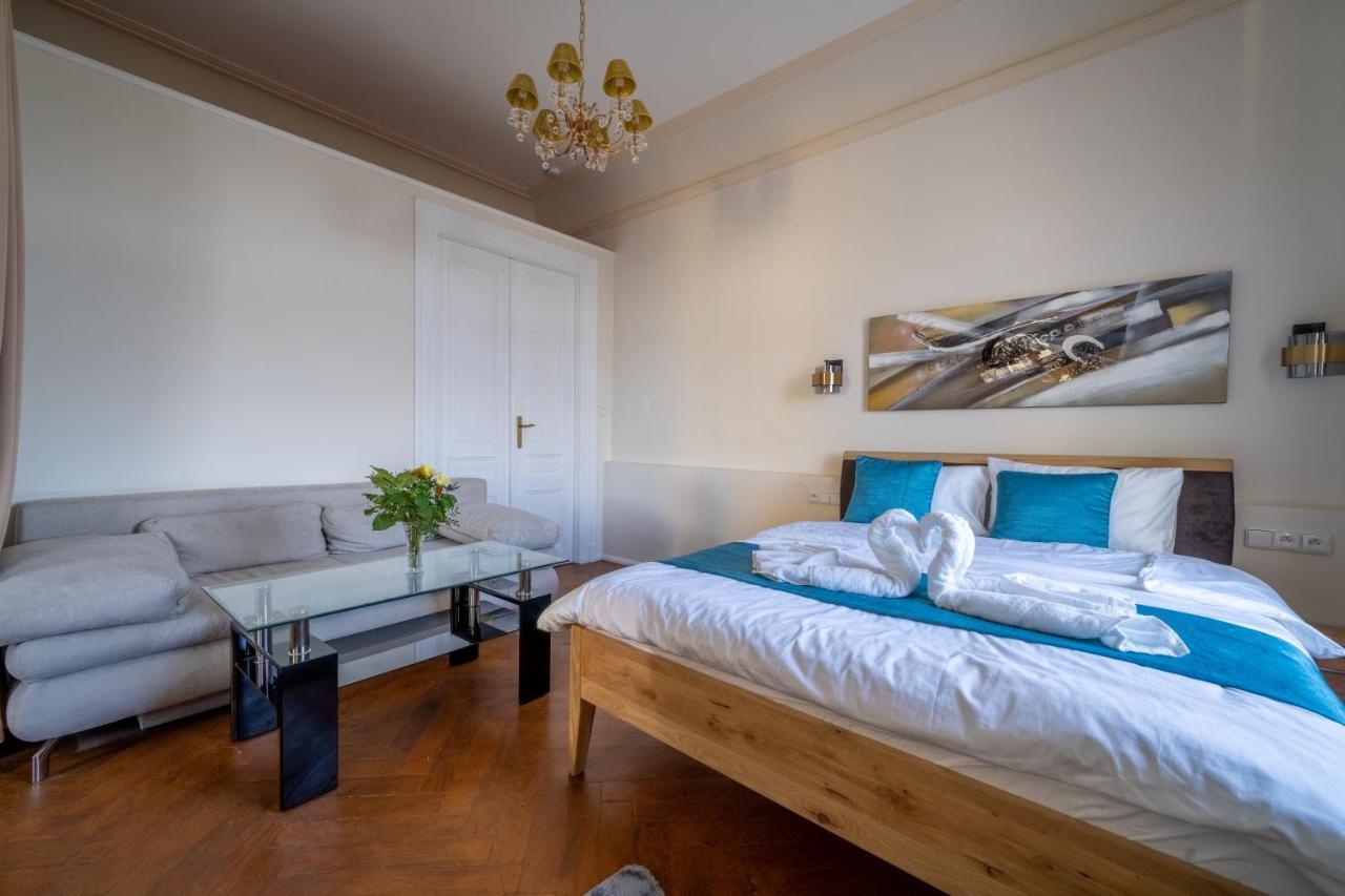 Apartamento Exclusive With A View Of Castle And Vltava River
