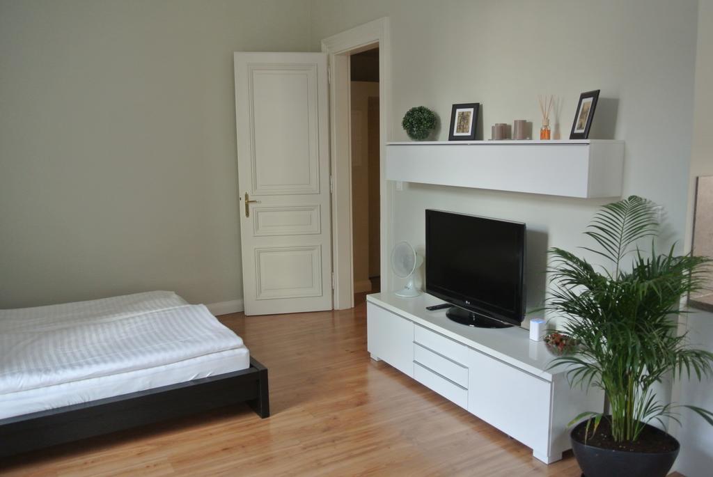 Domo Apartment *