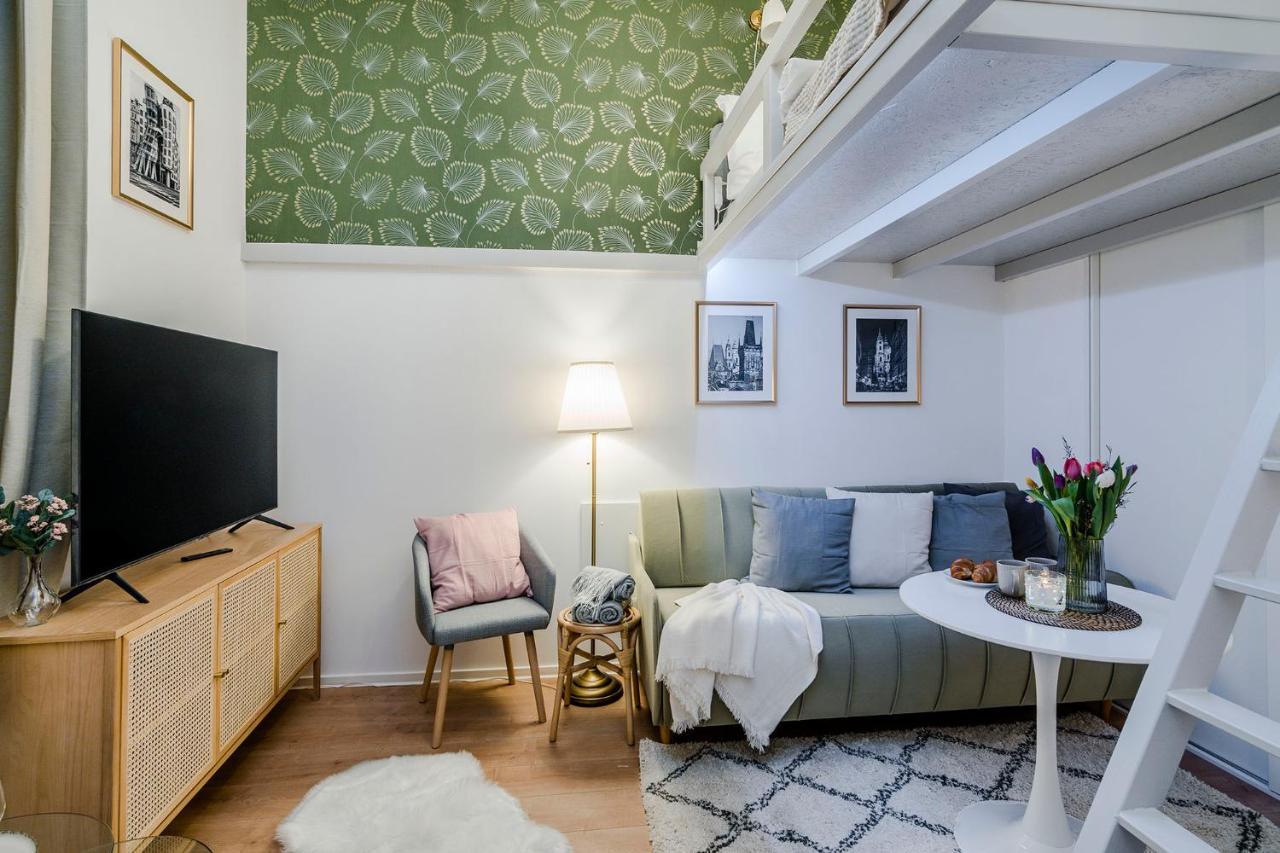 Apartment Near Charles Bridge By Michal&friends