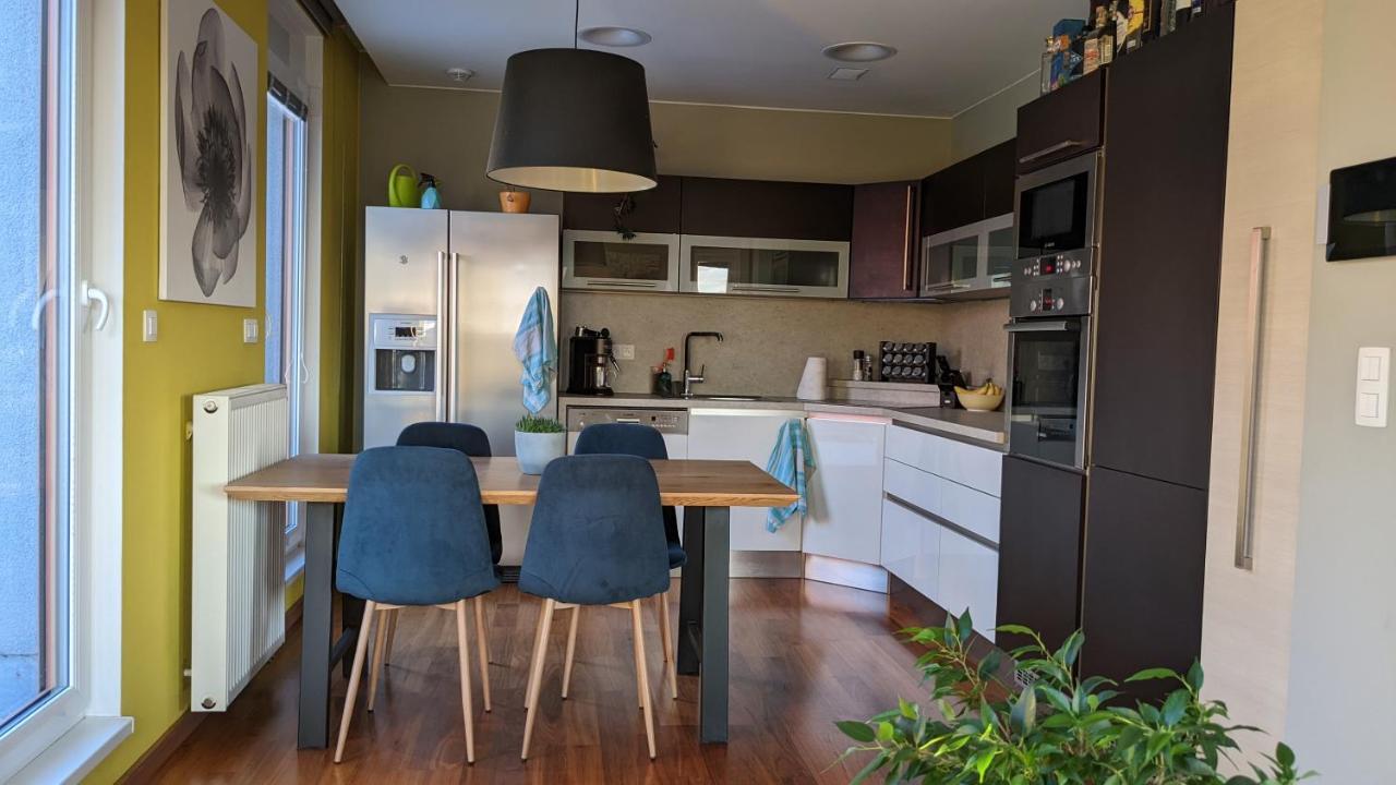 Luxurious Villa-apartment With Spacious Terrace Prague
