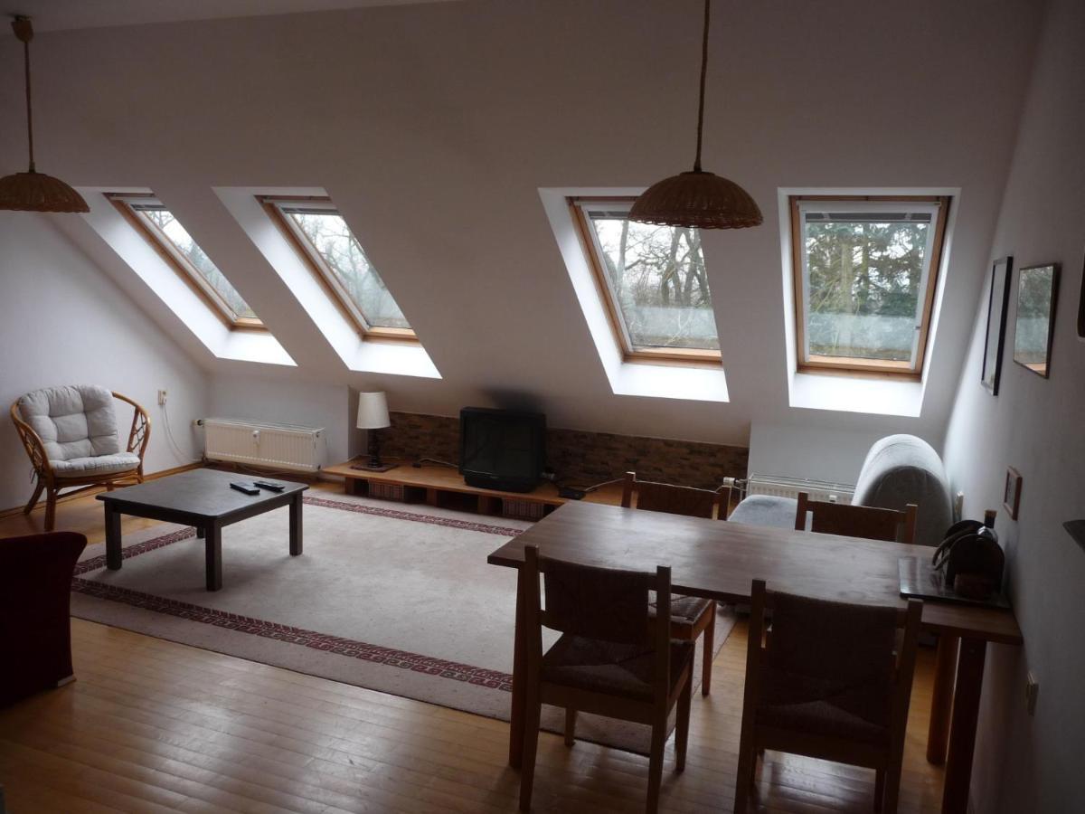 Hodkovicky By Interhome Praga