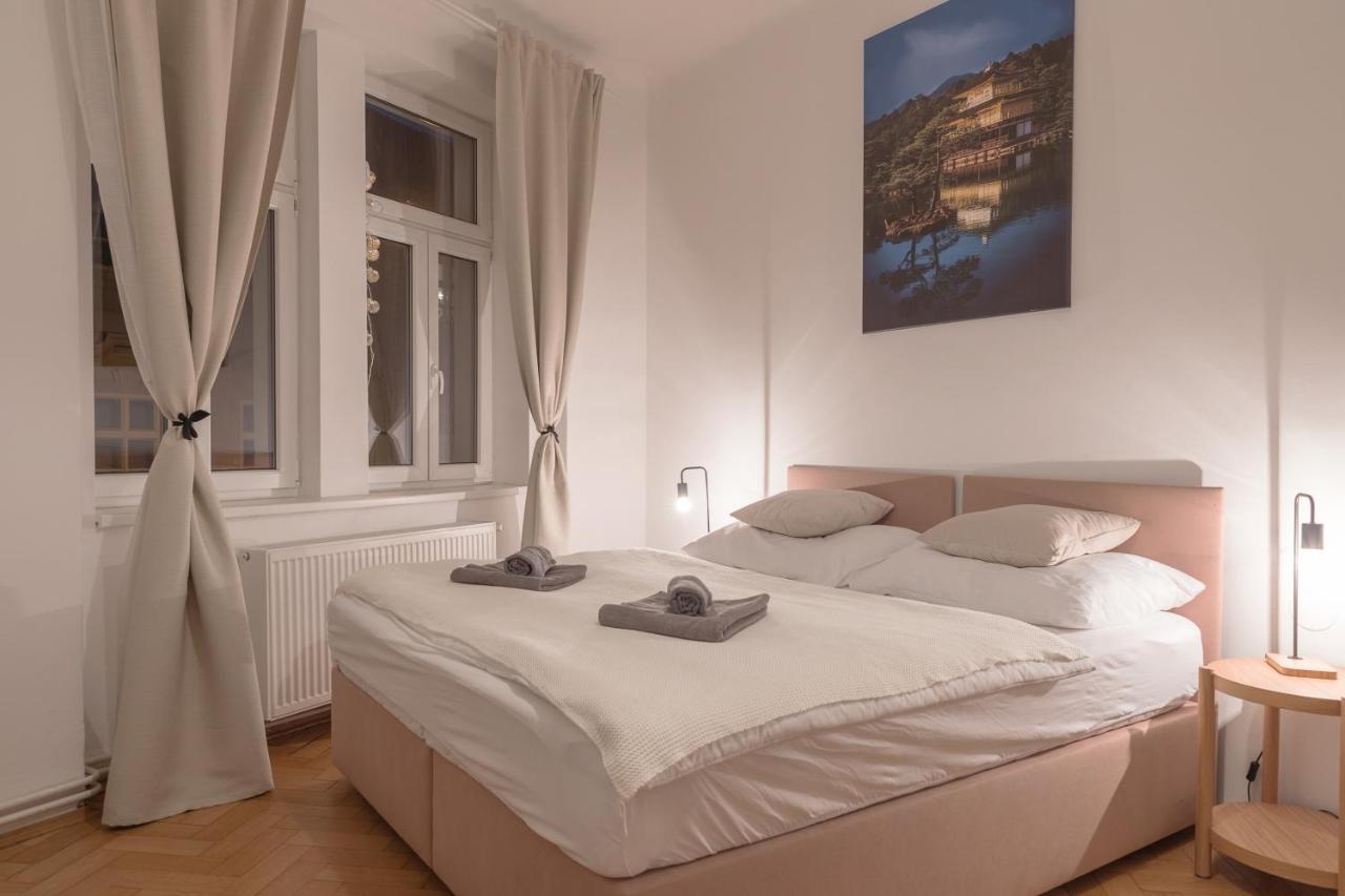 Skolska Junior Apartment *