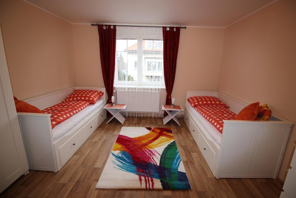 Apartment Dreamy