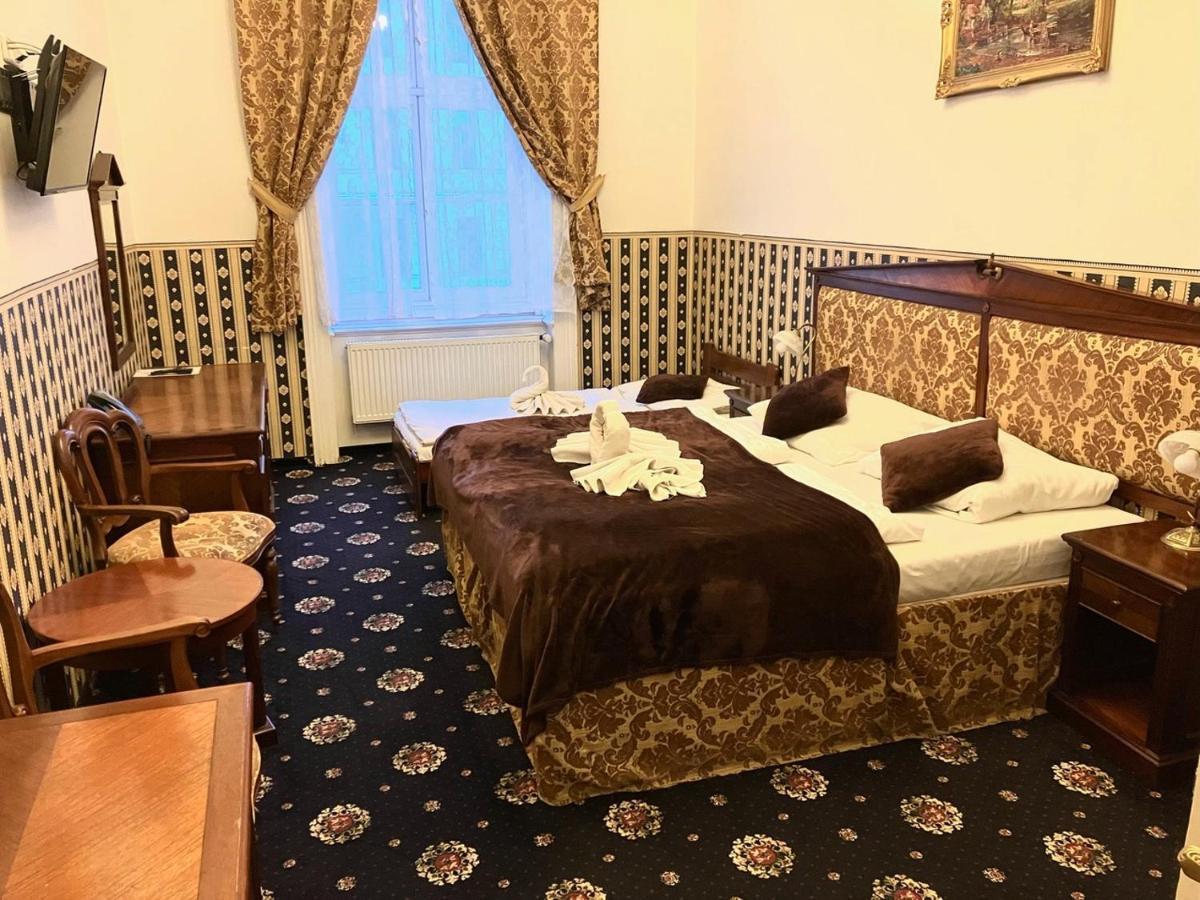 Otel Klarinn Castle 4*