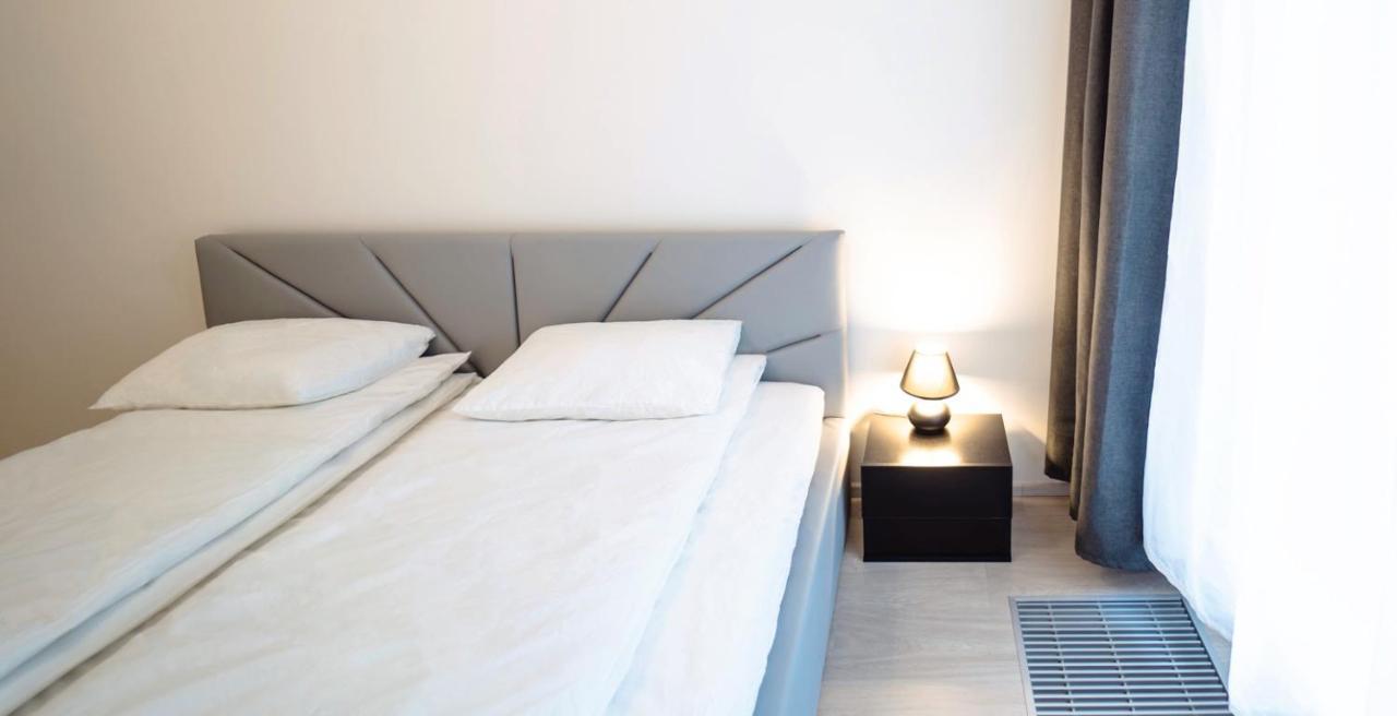 Tran Chien With Free Private Parking * Praga